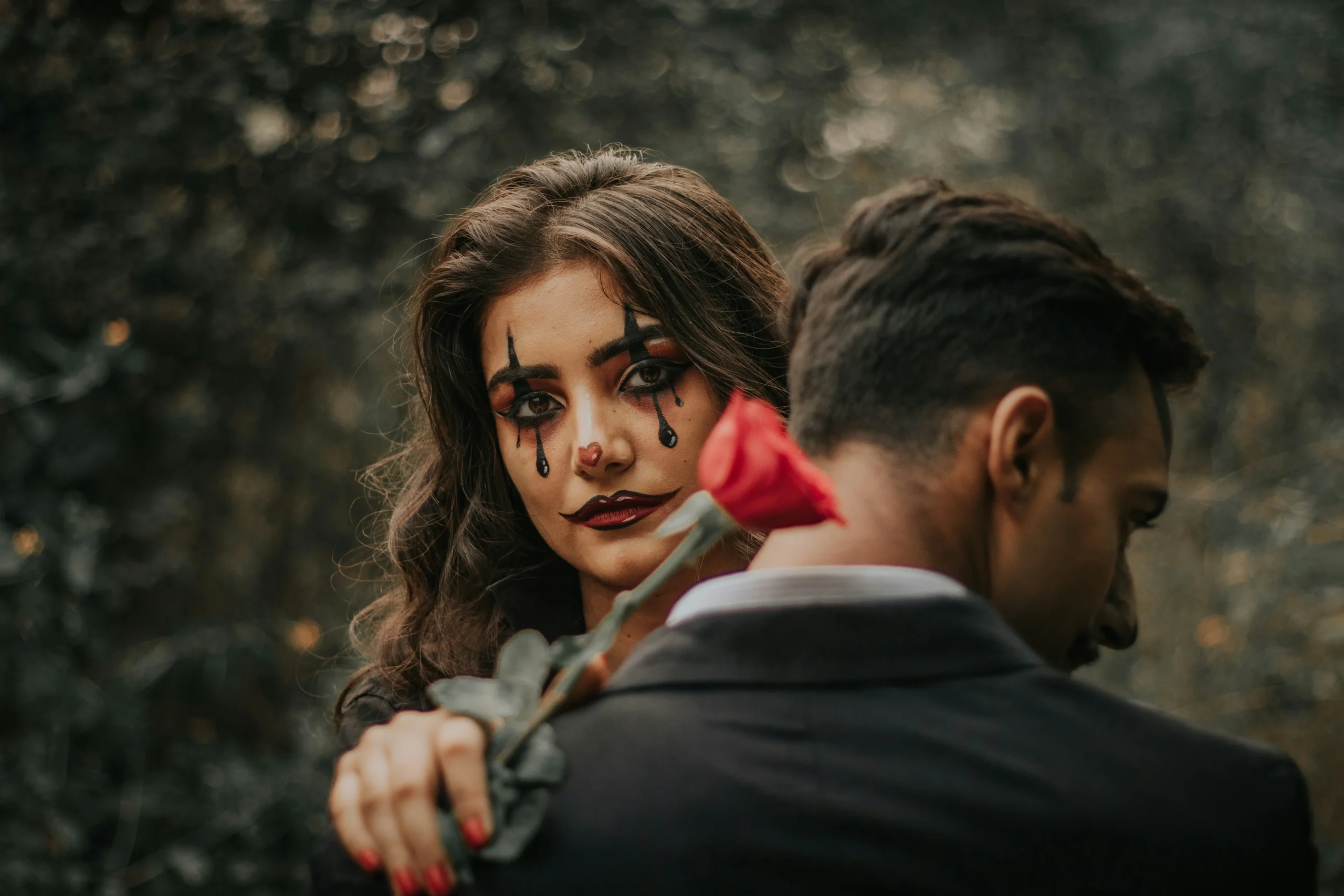 Break Free from a Toxic Relationship | Trauma Bond Help 1 toxic girl and boy image on article Break Free from a Toxic Relationship